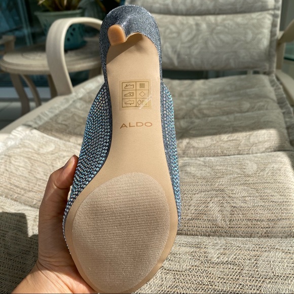 ๐ NWT! ALDO open toe heel - Picture 13 of 13